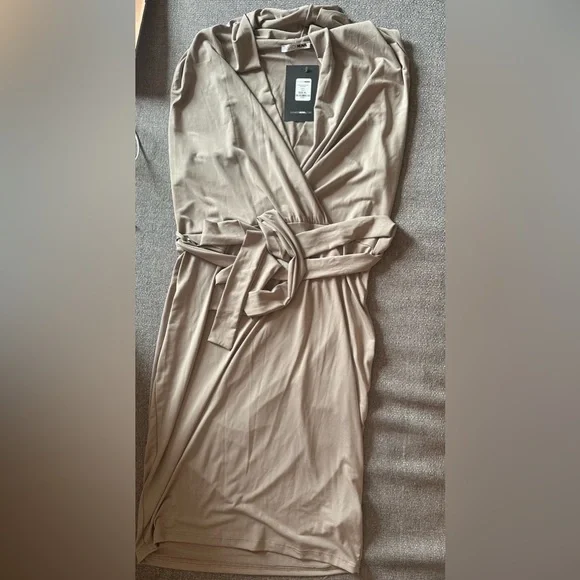 Clocking In Sleeveless Midi Dress - Taupe - Picture 3 of 4